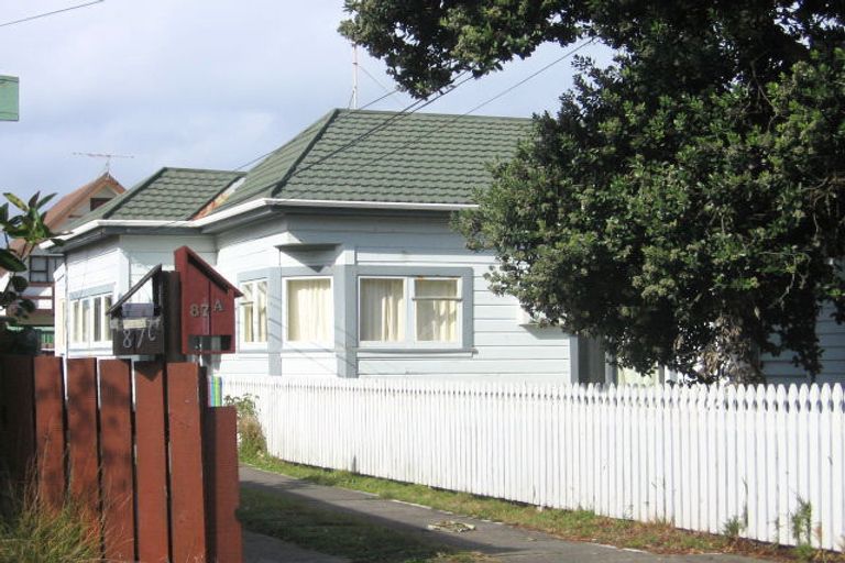 Photo of property in 87 Freyberg Street, Lyall Bay, Wellington, 6022