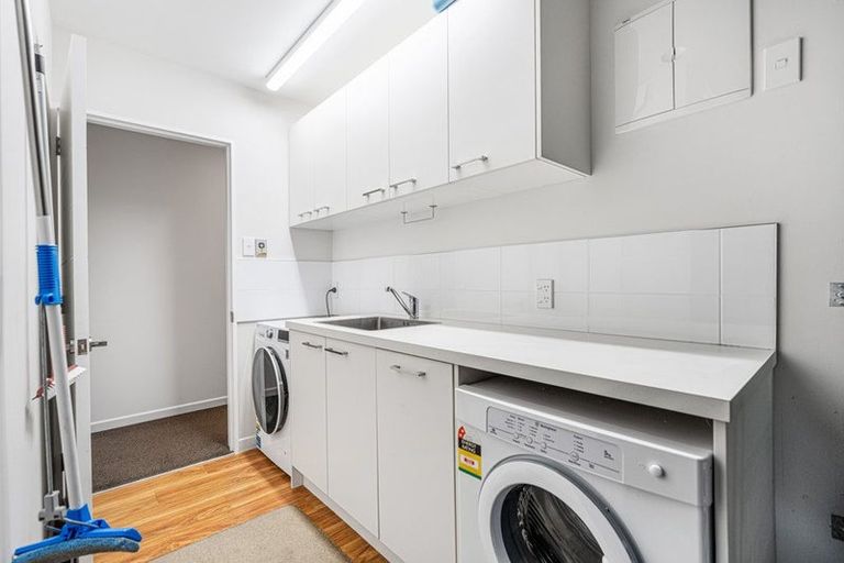 Photo of property in 51 Carradale Avenue, Broomfield, Christchurch, 8042