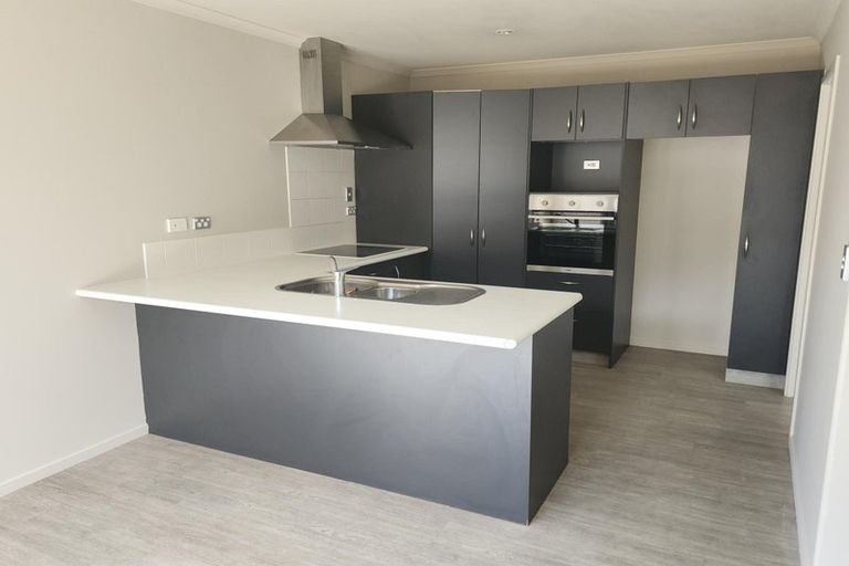 Photo of property in 22 Te Manatu Drive, Huntington, Hamilton, 3210