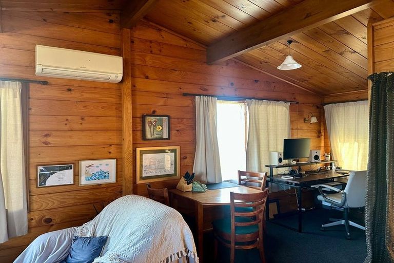 Photo of property in 5 Prossers Road, Saint Martins, Christchurch, 8022