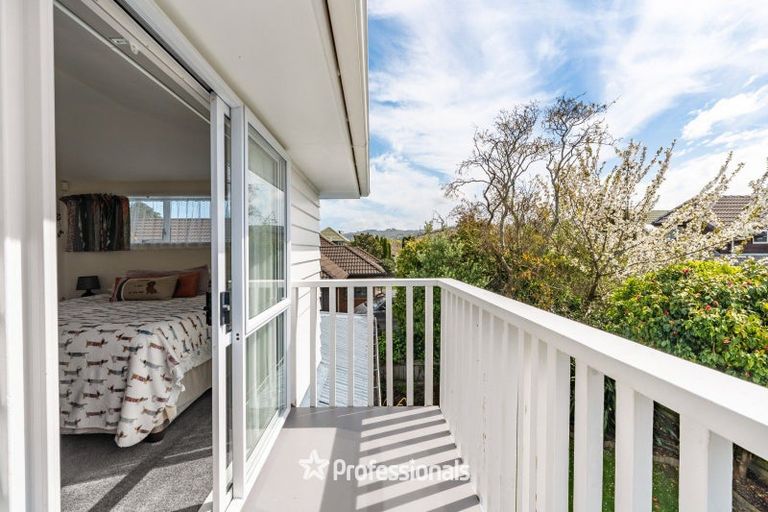 Photo of property in 13 Whites Line West, Woburn, Lower Hutt, 5010