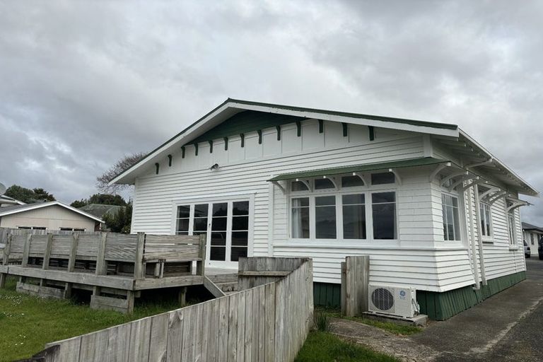 Photo of property in 66 Helvetia Road, Pukekohe, 2120