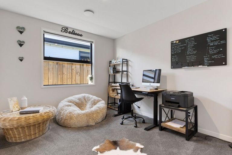 Photo of property in 64 Franks Way, Papamoa Beach, Papamoa, 3118