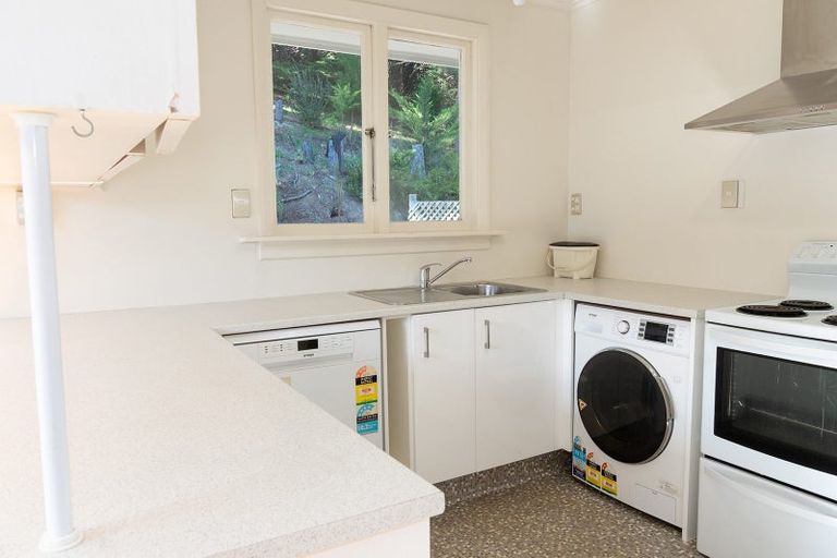Photo of property in 137 Kaikorai Valley Road, Glenross, Dunedin, 9011