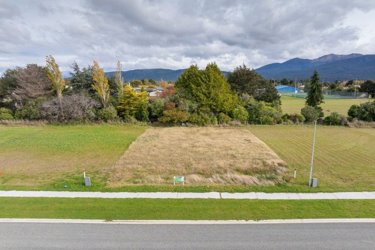 Photo of property in 55 Tukare Loop, Te Anau, 9600