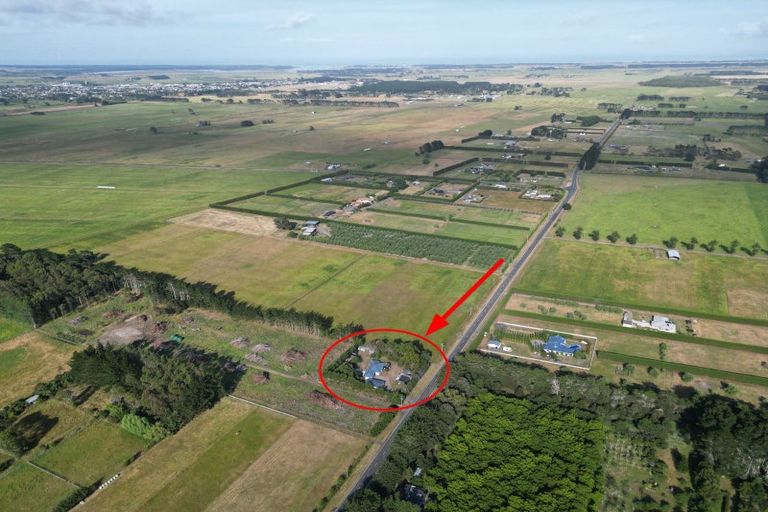Photo of property in 264 Motuiti Road, Foxton, 4891