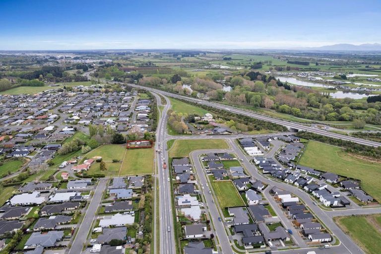 Photo of property in 171 Johns Road, Northwood, Christchurch, 8051