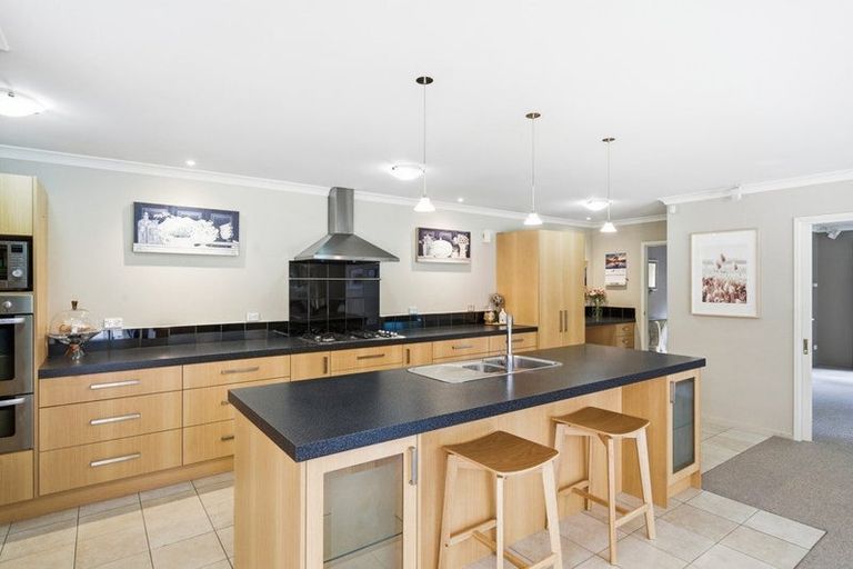 Photo of property in 10 Derby Close, Prebbleton, 7604