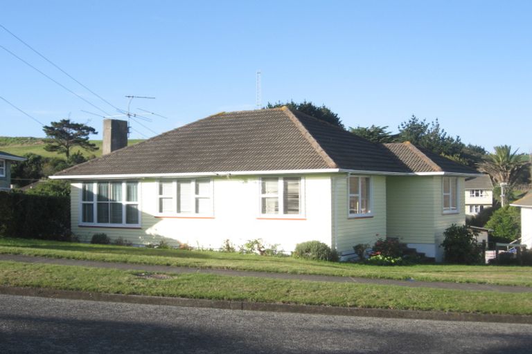 Photo of property in 8 Paenui Street, Titahi Bay, Porirua, 5022