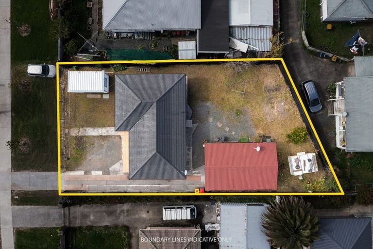 Photo of property in 4 Molesworth Place, Mangere, Auckland, 2022