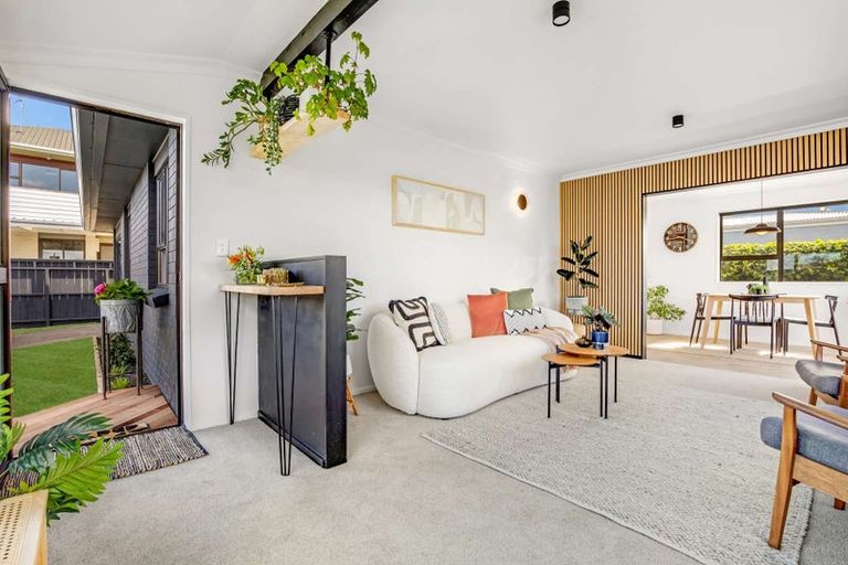 Photo of property in 207b Ngatai Road, Otumoetai, Tauranga, 3110