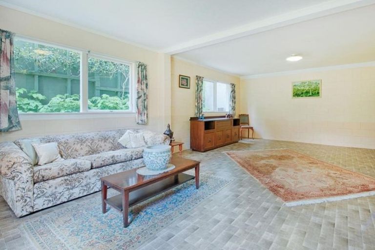 Photo of property in 3/2 Pierce Road, Milford, Auckland, 0620