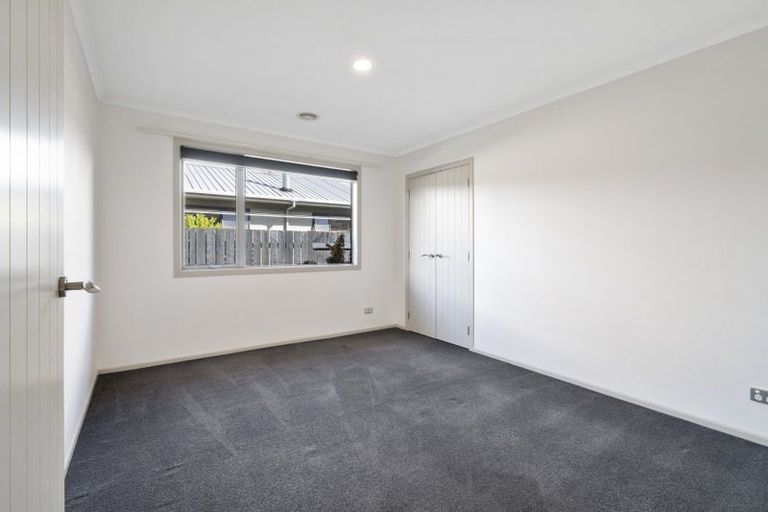 Photo of property in 3 Peppertree Glade, Kelvin Grove, Palmerston North, 4414