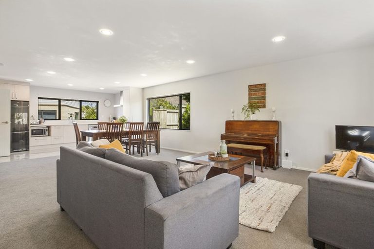 Photo of property in 14a Jutland Road, Manurewa, Auckland, 2102