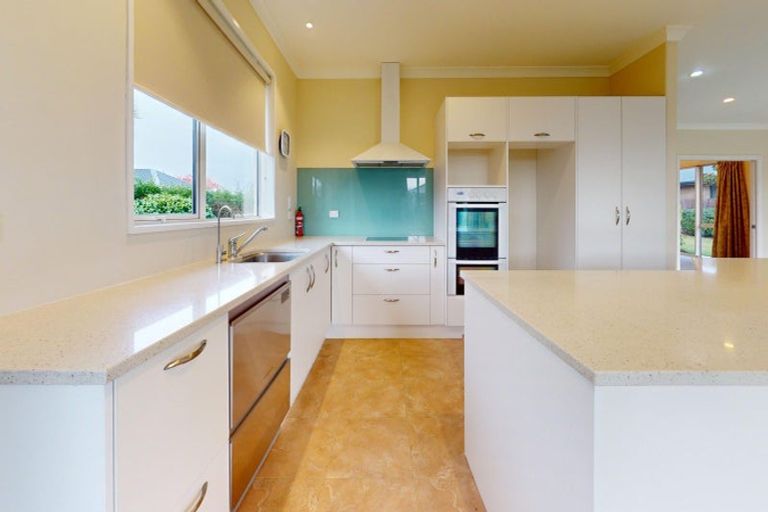 Photo of property in 15 Bowen Street, Rakaia, 7710