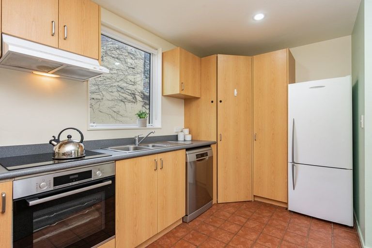 Photo of property in Pirie Street Townhouses, 28/35u Pirie Street, Mount Victoria, Wellington, 6011