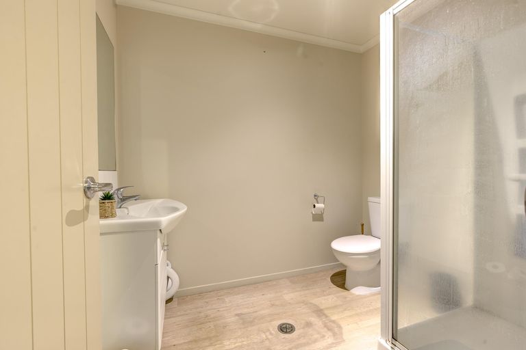 Photo of property in 31u2 Jones Crescent, Melville, Hamilton, 3206