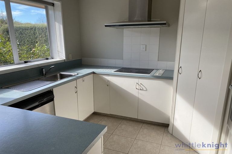 Photo of property in 8 Innisfree Place, Northwood, Christchurch, 8051