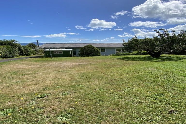 Photo of property in 9 Kotare Street, Waikanae, 5036