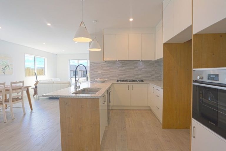 Photo of property in 8 Kapia Street, Pukekohe, 2120