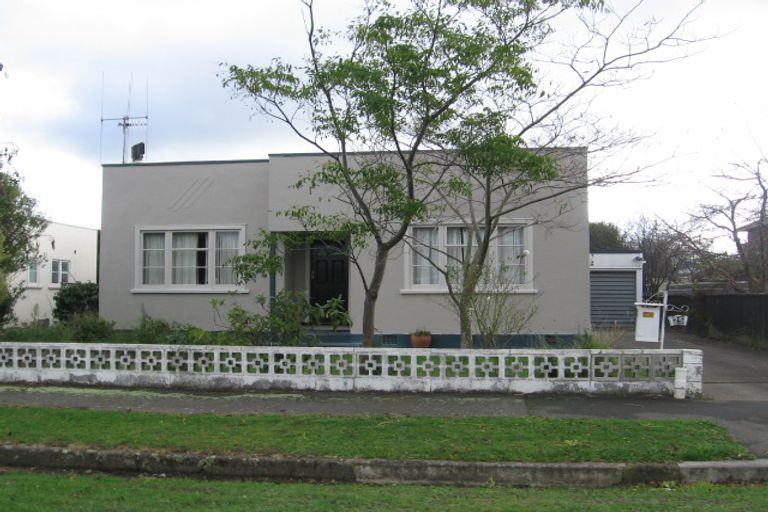 Photo of property in 25 Rongopai Street, Palmerston North, 4414