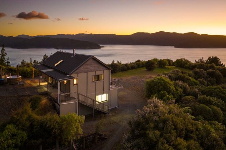 Photo of property in 1786 Port Underwood Road, Port Underwood, Picton, 7281