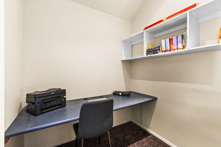 Photo of property in 9a Avenue Road, Greenmeadows, Napier, 4112