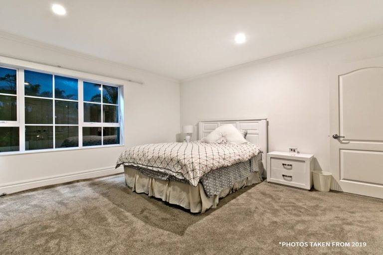 Photo of property in 18 Mansion Court, West Harbour, Auckland, 0618