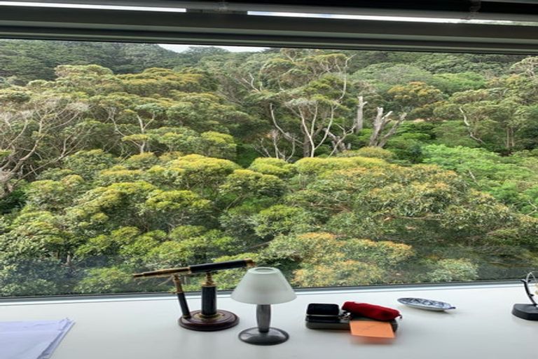 Photo of property in Jerningham Apartments, 20 Oriental Terrace, Oriental Bay, Wellington, 6011