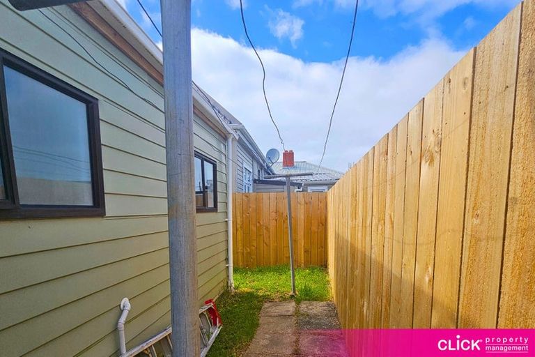 Photo of property in 13a Burns Street, South Dunedin, Dunedin, 9012