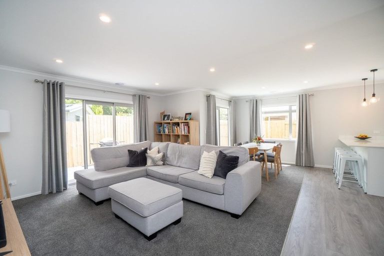 Photo of property in 656c Pioneer Highway, Highbury, Palmerston North, 4412