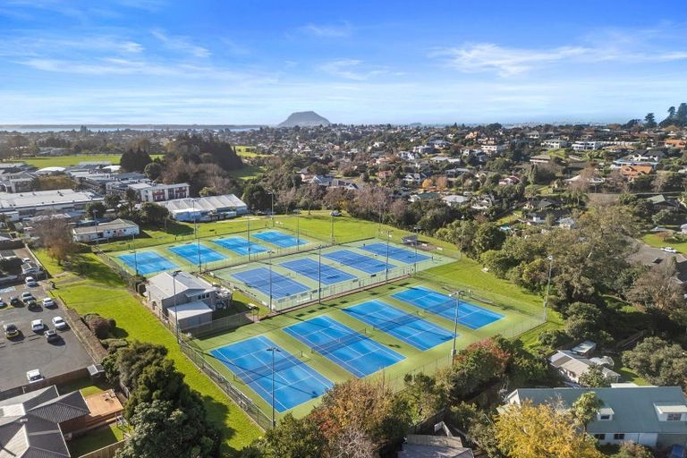 Photo of property in 9a Seymour Place, Bellevue, Tauranga, 3110