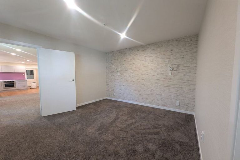Photo of property in 47 Rawhiti Terrace, Kelburn, Wellington, 6012