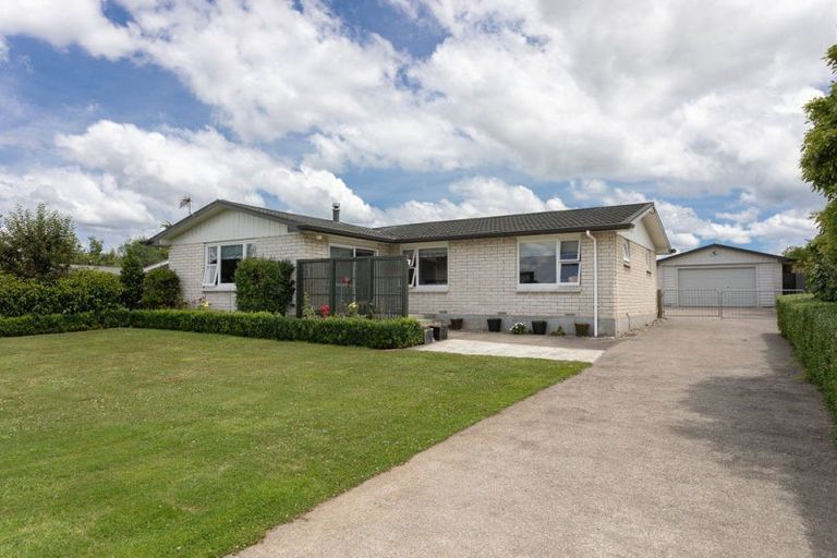 Photo of property in 129 Guy Street, Dannevirke, 4930