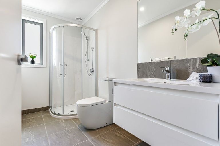 Photo of property in 50 Waruhia Crescent, Rototuna North, 3281
