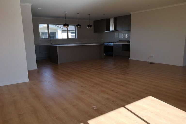 Photo of property in 3 Pukeko Grove, Cambridge, 3434