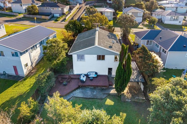 Photo of property in 32 Desert Gold Street, Ascot Park, Porirua, 5024