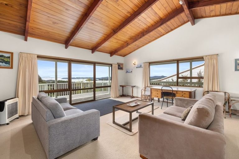 Photo of property in 90 Te Haumi Drive, Paihia, 0200