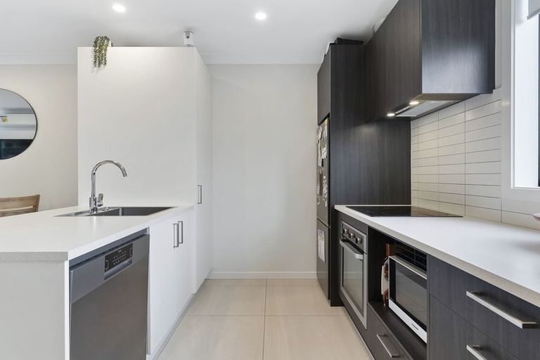 Photo of property in 49 Koura Drive, Red Beach, 0932
