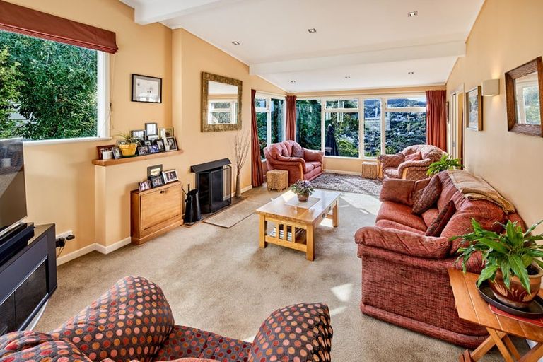 Photo of property in 33 Collier Avenue, Karori, Wellington, 6012