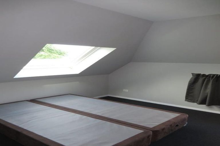 Photo of property in 24u1 Hogan Street, Hamilton East, Hamilton, 3216