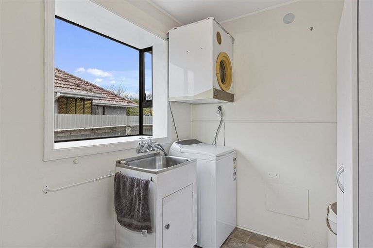 Photo of property in 37 Branston Street, Hornby, Christchurch, 8042