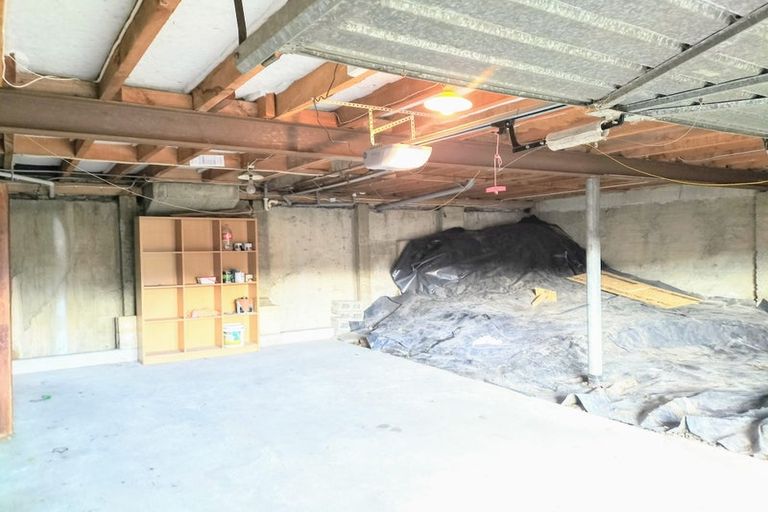 Photo of property in 1b Church Street, Green Island, Dunedin, 9018