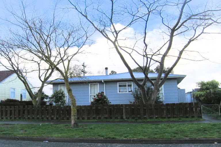 Photo of property in 8a Palgrave Avenue, Flaxmere, Hastings, 4120