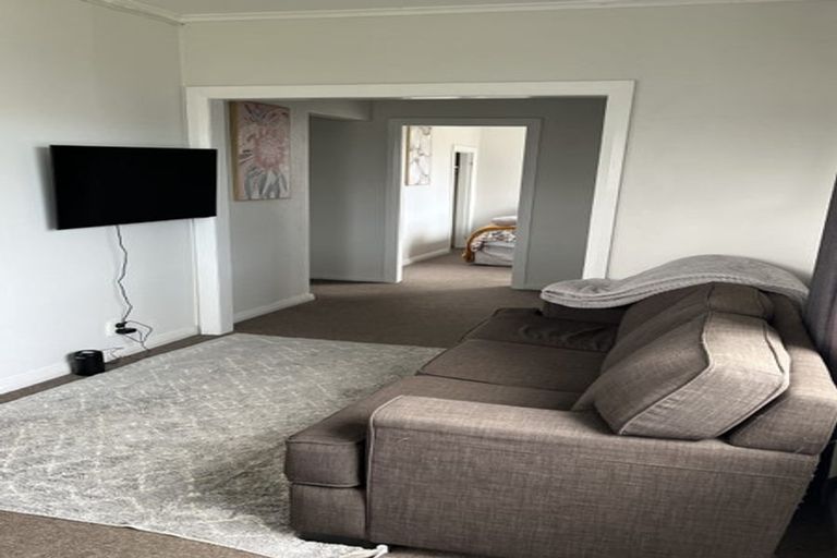 Photo of property in 7 Tay Street, Mount Maunganui, 3116