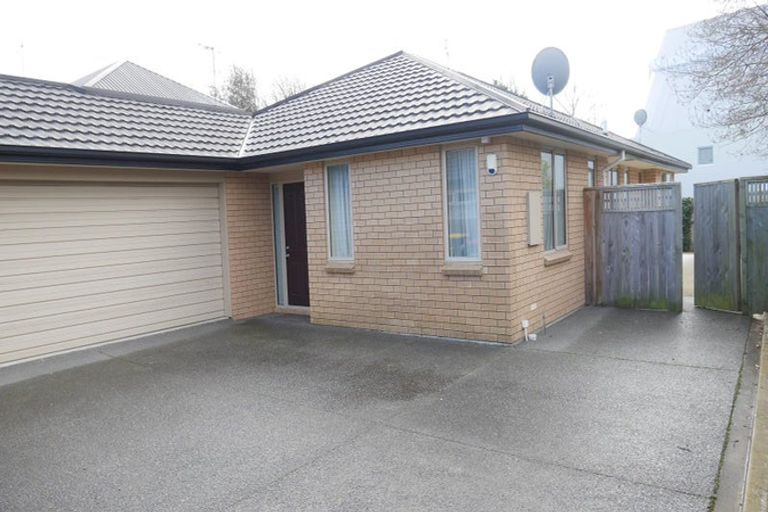 Photo of property in 6 Freyberg Avenue, Riccarton, Christchurch, 8011
