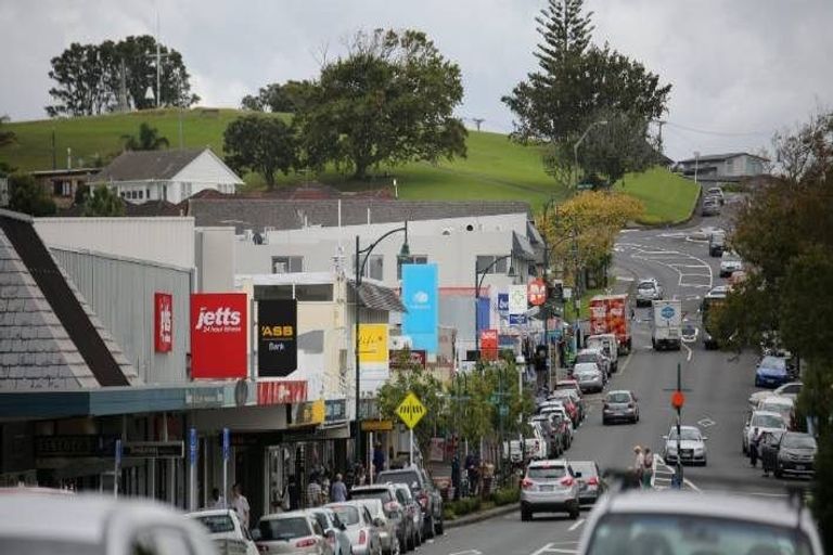 Photo of property in 40 O'halloran Road, Howick, Auckland, 2014