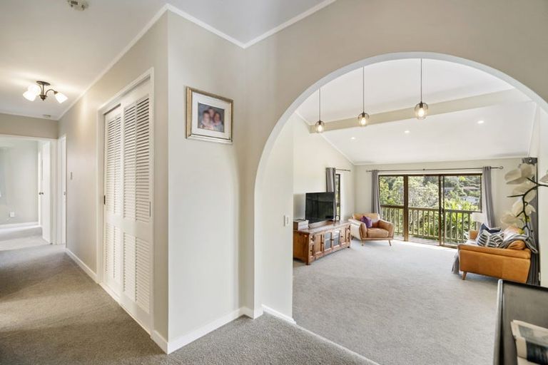 Photo of property in 20 Robin Lane, Browns Bay, Auckland, 0630