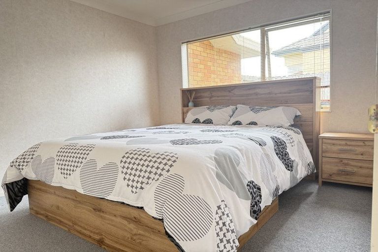 Photo of property in 9 Westerham Drive, Dannemora, Auckland, 2016