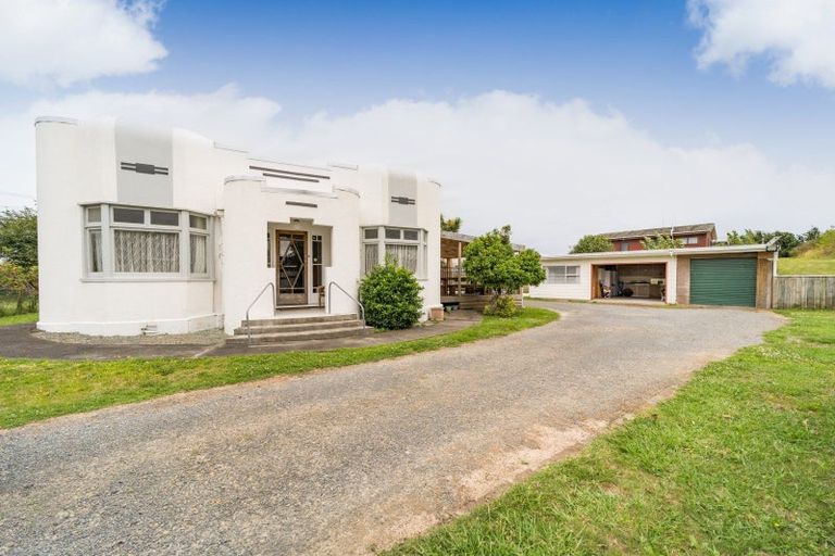 Photo of property in 3 Lena Place, Foxton, 4814